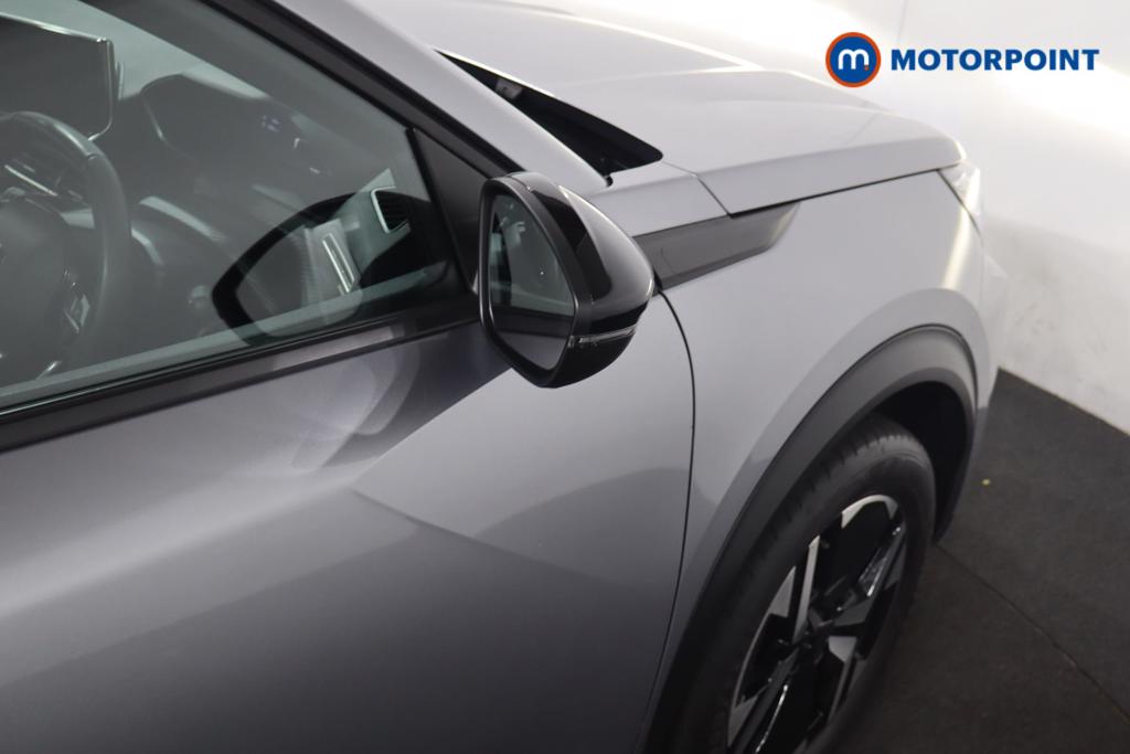 Peugeot 2008 Allure Manual Petrol SUV - Stock Number (1671271) - 15th supplementary image