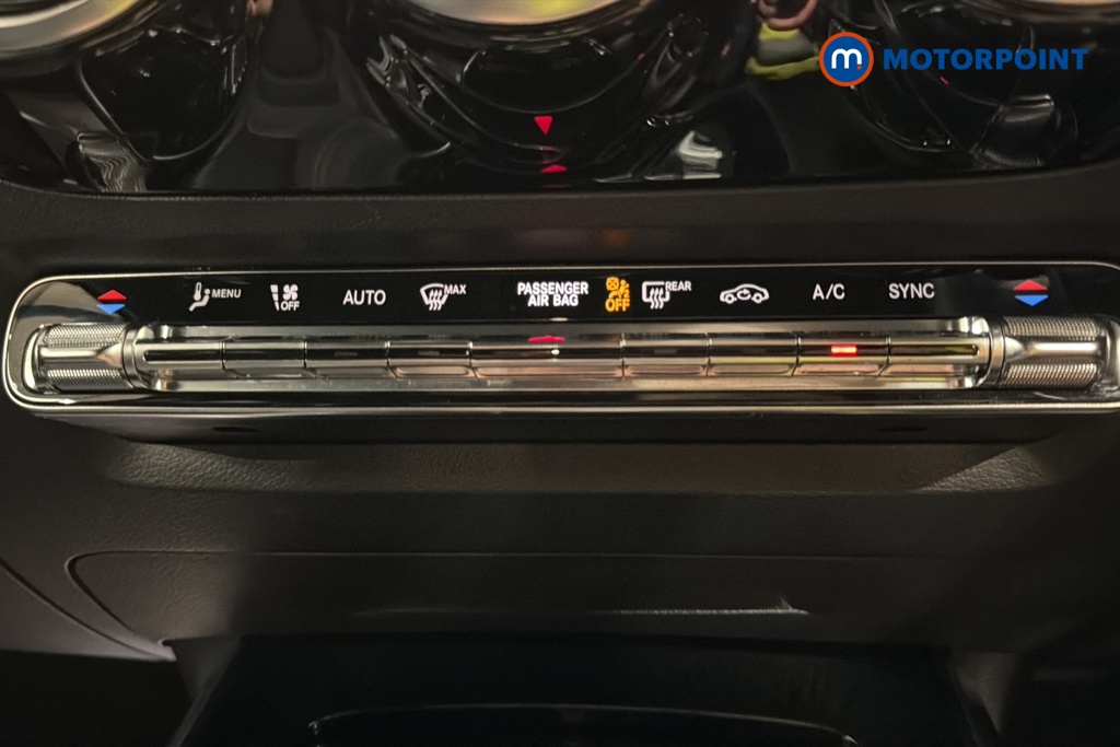 Mercedes-Benz GLA Sport Automatic Petrol SUV - Stock Number (1671661) - 12th supplementary image