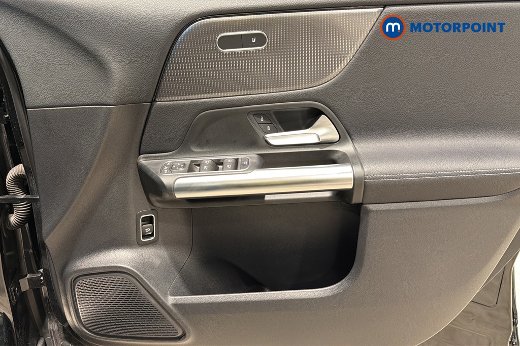 Mercedes-Benz GLA Sport Automatic Petrol SUV - Stock Number (1671661) - 18th supplementary image