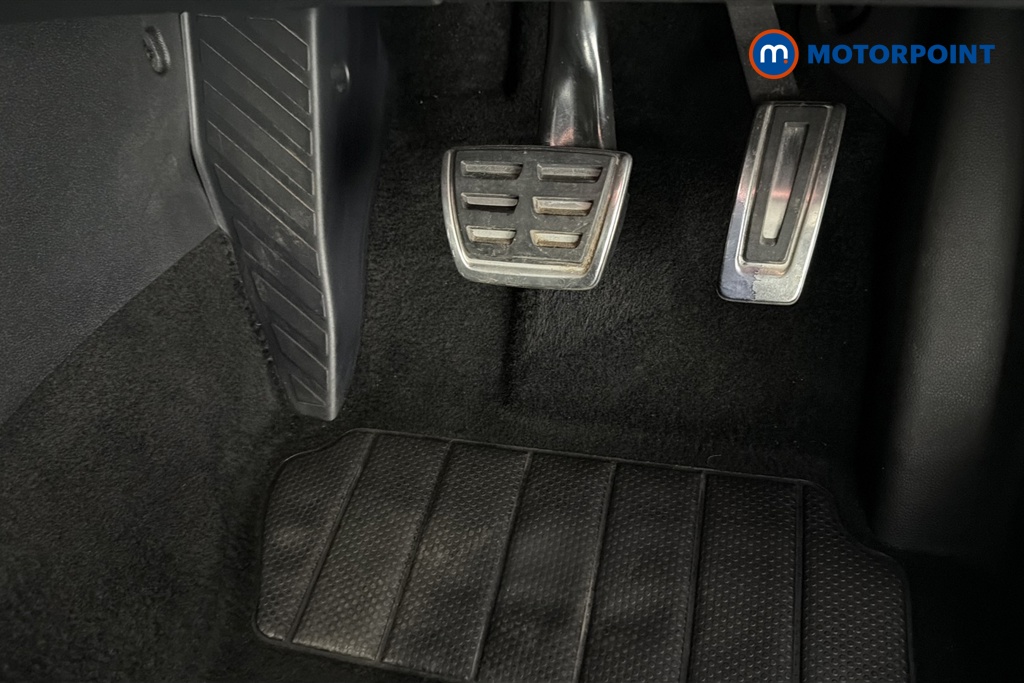 Volkswagen Golf R-Line Automatic Diesel Estate - Stock Number (1671742) - 24th supplementary image