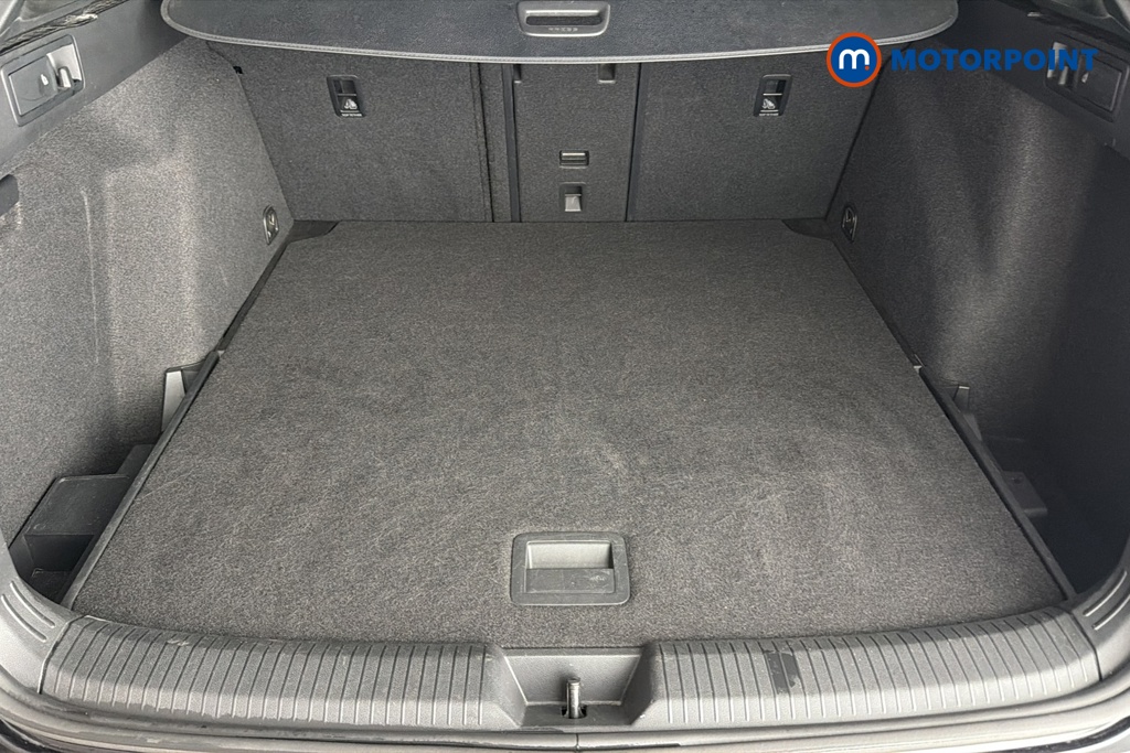 Volkswagen Golf R-Line Automatic Diesel Estate - Stock Number (1671742) - 30th supplementary image