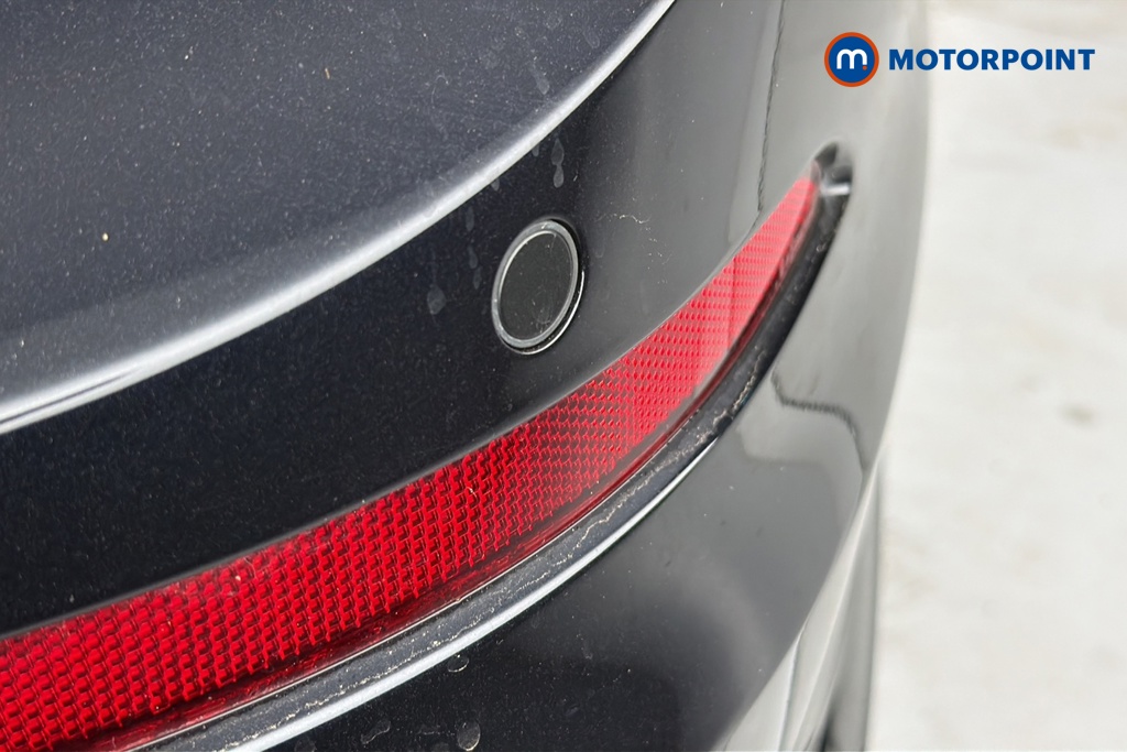 Volkswagen Golf R-Line Automatic Diesel Estate - Stock Number (1671742) - 39th supplementary image