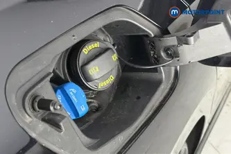 Volkswagen Golf R-Line Automatic Diesel Estate - Stock Number (1671742) - 41st supplementary image