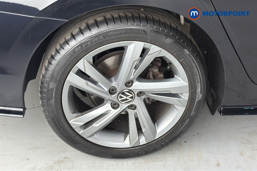 Volkswagen Golf R-Line Automatic Diesel Estate - Stock Number (1671742) - 46th supplementary image
