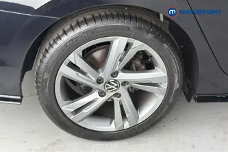 Volkswagen Golf R-Line Automatic Diesel Estate - Stock Number (1671742) - 46th supplementary image