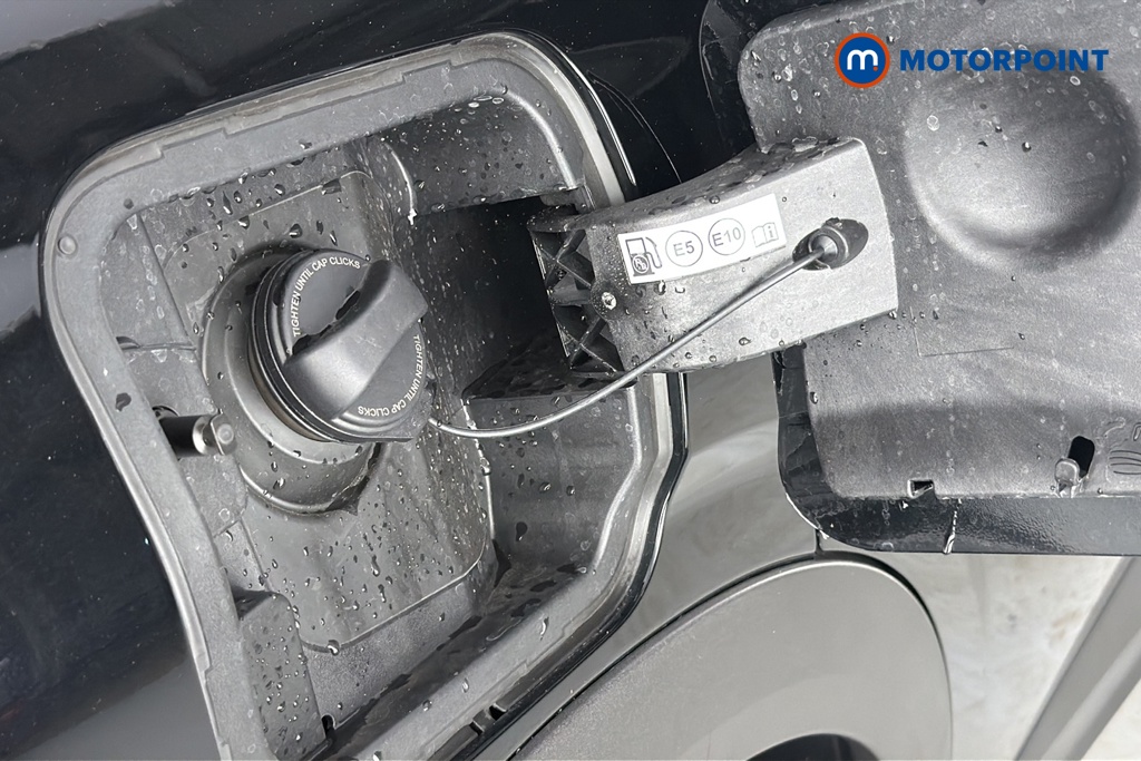 Peugeot 5008 GT Automatic Petrol SUV - Stock Number (1671880) - 41st supplementary image