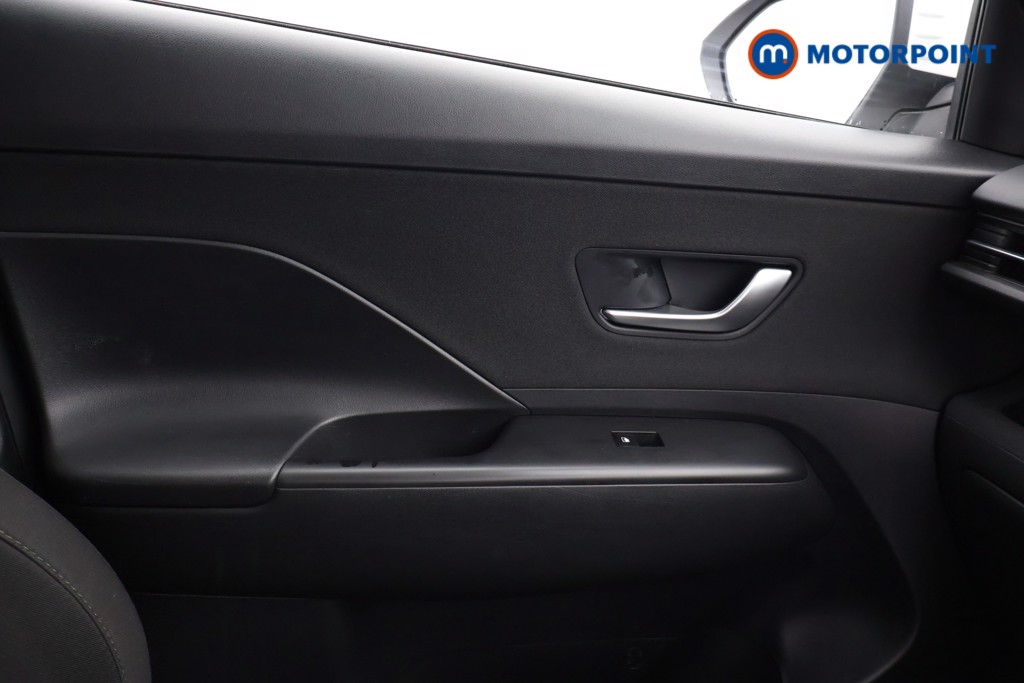 Hyundai Kona Advance Automatic Petrol-Electric Hybrid SUV - Stock Number (1672170) - 16th supplementary image