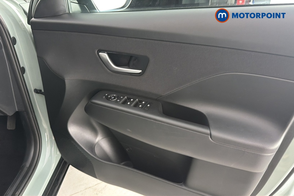 Hyundai Kona Advance Automatic Petrol-Electric Hybrid SUV - Stock Number (1672171) - 18th supplementary image