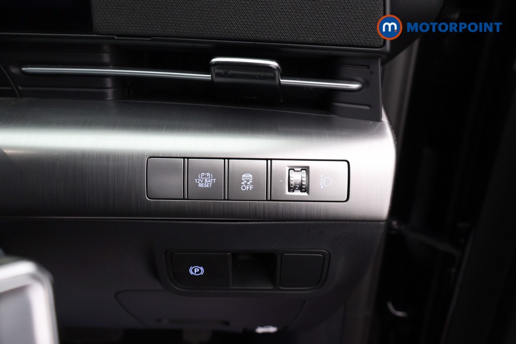 Hyundai Kona Advance Automatic Petrol-Electric Hybrid SUV - Stock Number (1672177) - 4th supplementary image