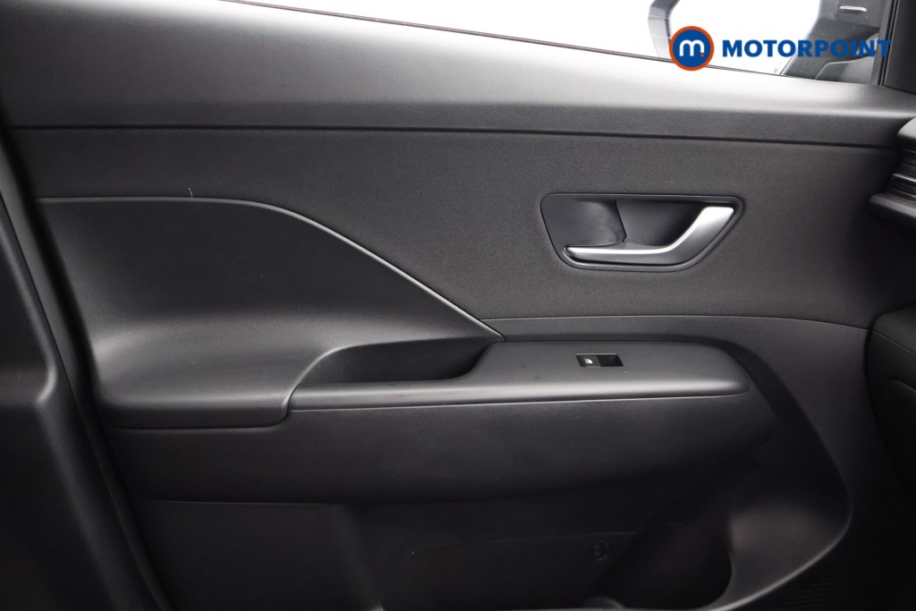 Hyundai Kona Advance Automatic Petrol-Electric Hybrid SUV - Stock Number (1672177) - 17th supplementary image