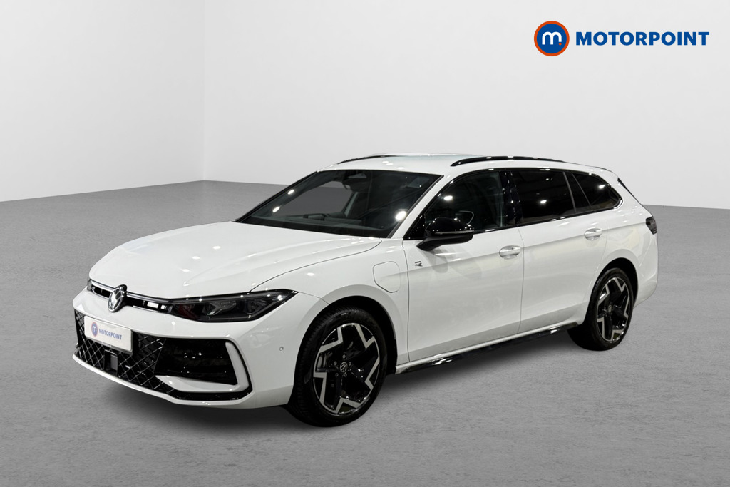 Volkswagen Passat R-Line Automatic Petrol Plug-In Hybrid Estate - Stock Number (1672182) - Passenger side front corner