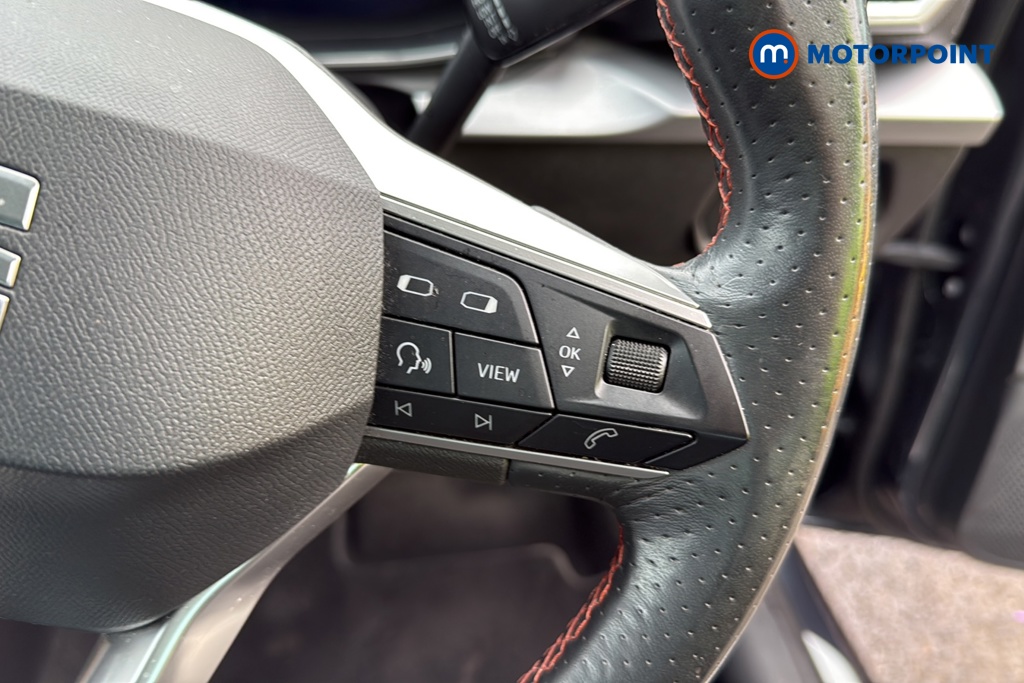 Seat Leon FR Manual Petrol Estate - Stock Number (1672244) - 3rd supplementary image