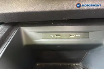Seat Leon FR Manual Petrol Estate - Stock Number (1672244) - 17th supplementary image