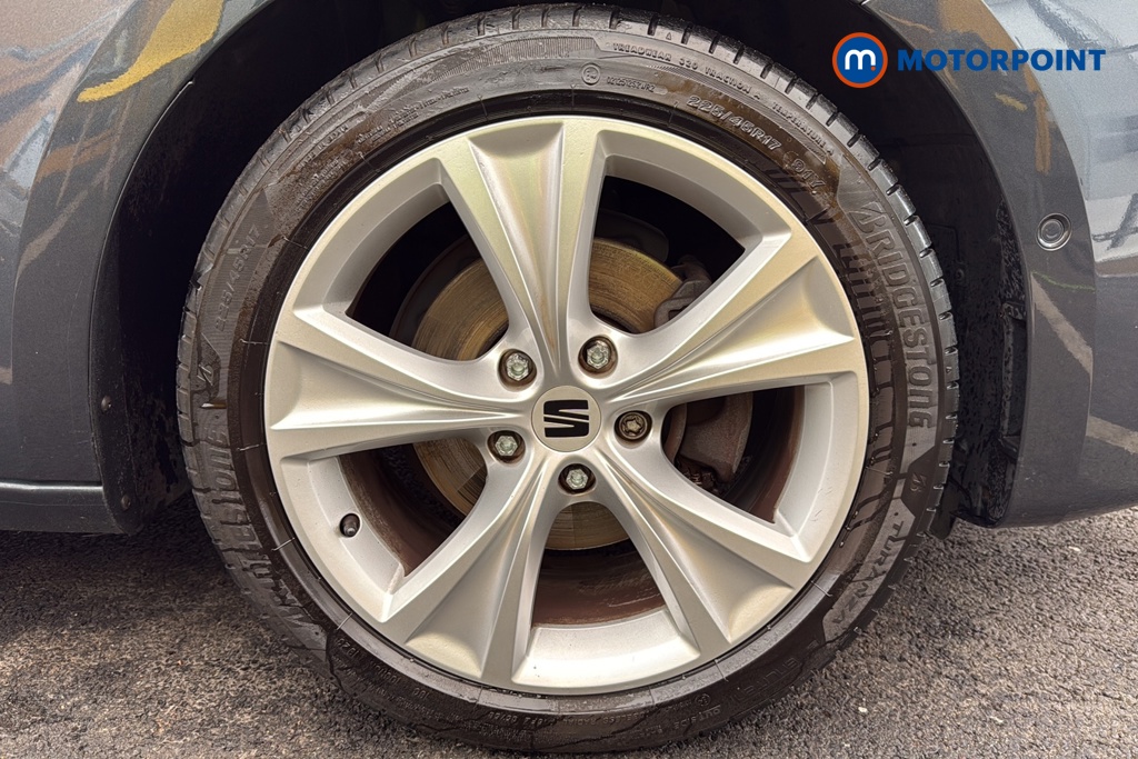 Seat Leon FR Manual Petrol Estate - Stock Number (1672244) - 47th supplementary image