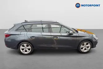 Seat Leon FR Manual Petrol Estate - Stock Number (1672244) - Passenger side