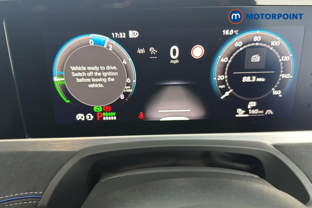 Volkswagen Passat R-Line Automatic Petrol Plug-In Hybrid Estate - Stock Number (1672658) - 7th supplementary image