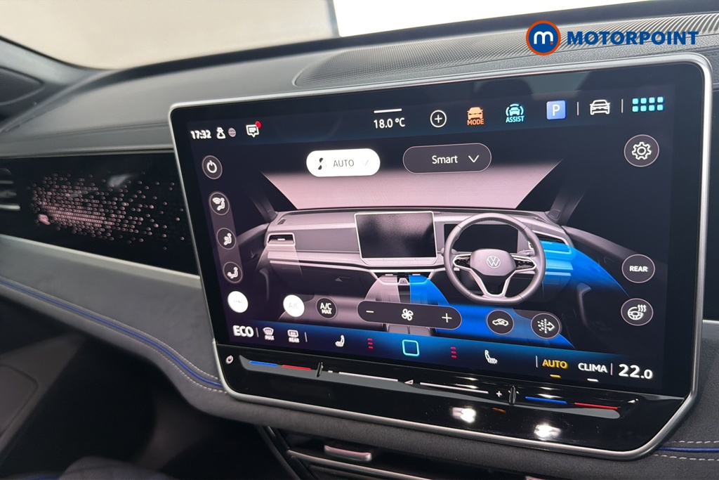 Volkswagen Passat R-Line Automatic Petrol Plug-In Hybrid Estate - Stock Number (1672658) - 12th supplementary image