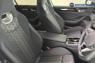 Volkswagen Passat R-Line Automatic Petrol Plug-In Hybrid Estate - Stock Number (1672658) - 22nd supplementary image