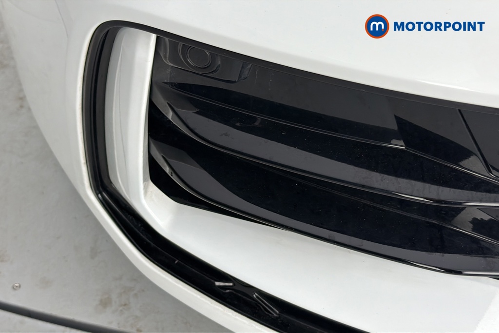 Volkswagen Passat R-Line Automatic Petrol Plug-In Hybrid Estate - Stock Number (1672658) - 38th supplementary image