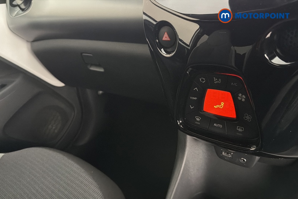 Toyota Aygo X-Trend Manual Petrol Hatchback - Stock Number (1664038) - 12th supplementary image