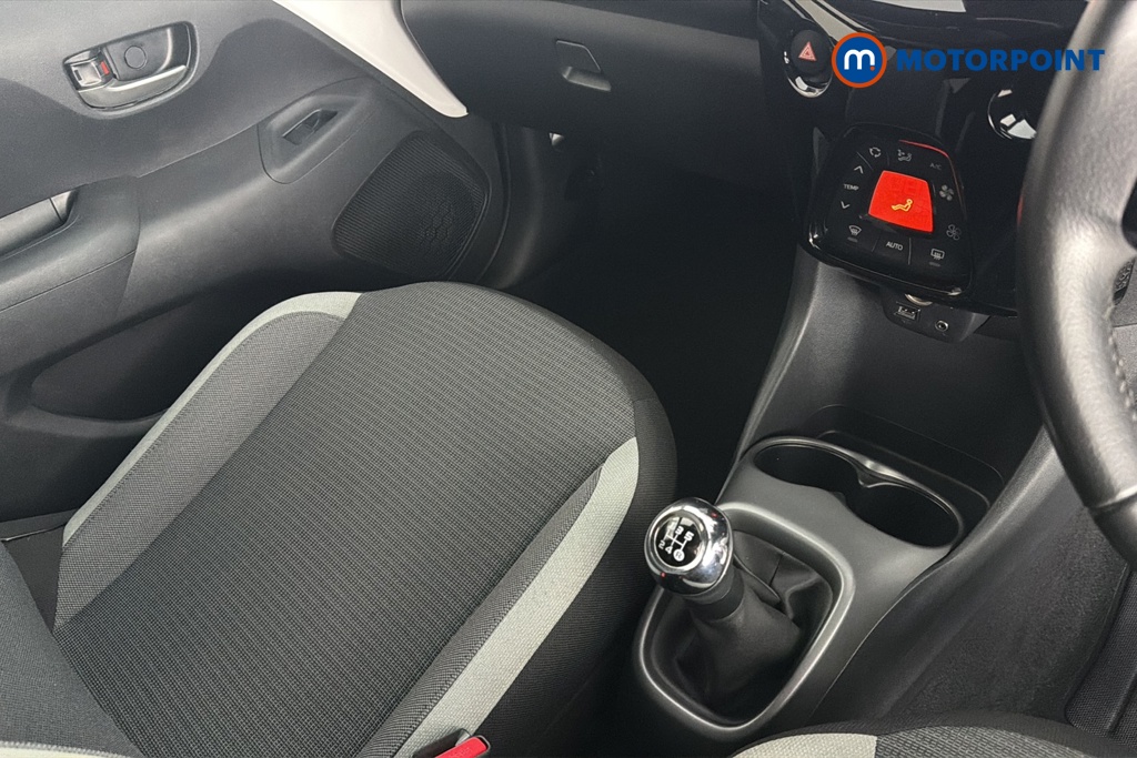 Toyota Aygo X-Trend Manual Petrol Hatchback - Stock Number (1664038) - 15th supplementary image