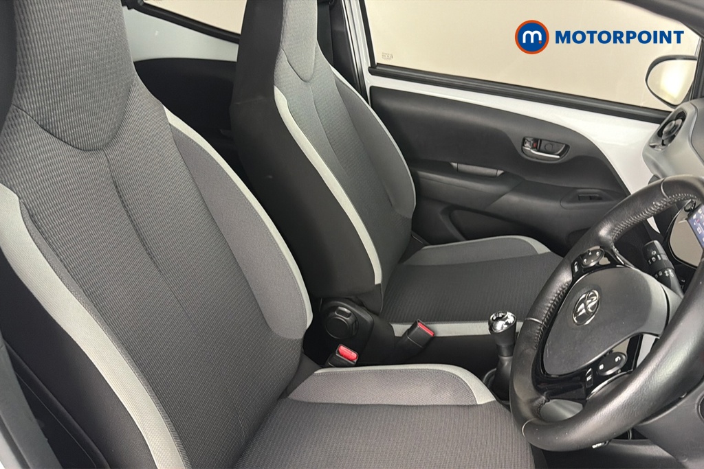 Toyota Aygo X-Trend Manual Petrol Hatchback - Stock Number (1664038) - 22nd supplementary image
