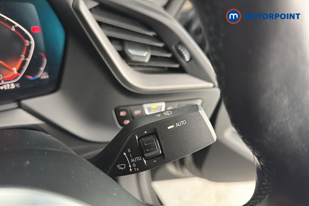 BMW 2 Series M Sport Manual Petrol Saloon - Stock Number (1668567) - 6th supplementary image