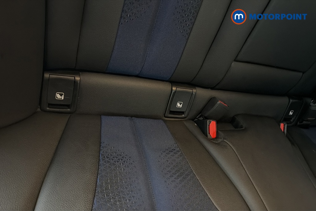 BMW 2 Series M Sport Manual Petrol Saloon - Stock Number (1668567) - 27th supplementary image