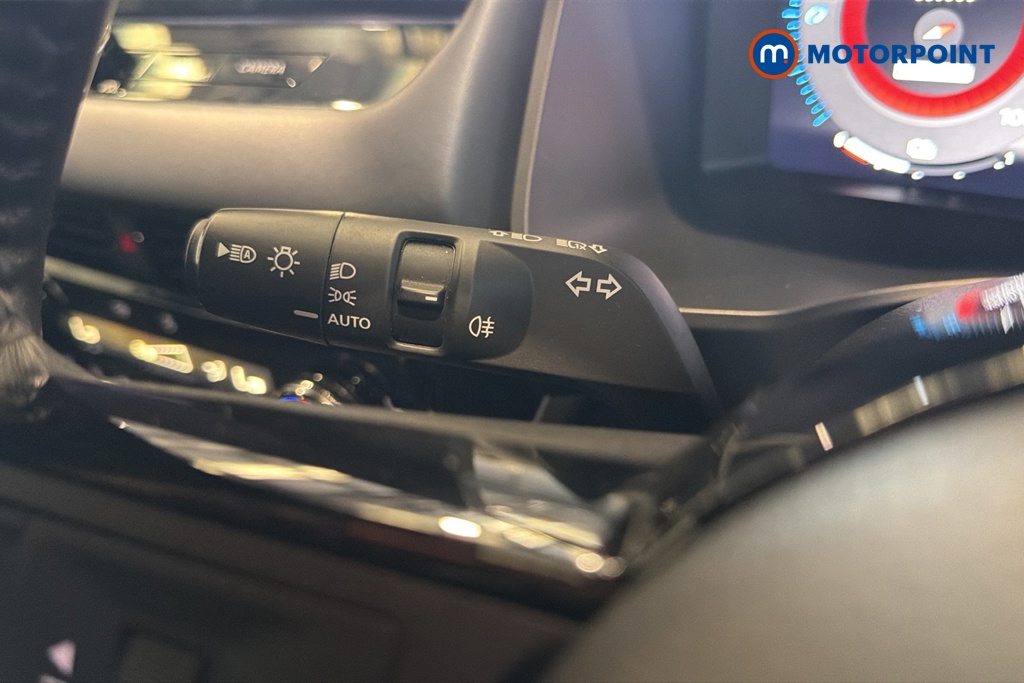 Nissan Qashqai Tekna Automatic Petrol-Electric Hybrid SUV - Stock Number (1668629) - 5th supplementary image