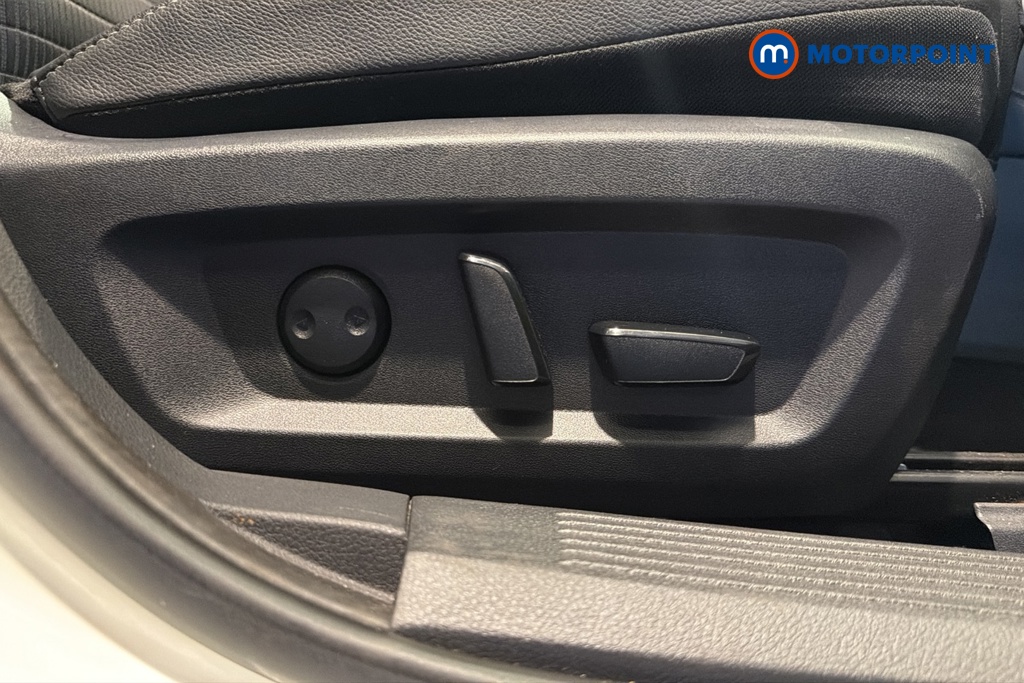 Nissan Qashqai Tekna Automatic Petrol-Electric Hybrid SUV - Stock Number (1668629) - 23rd supplementary image