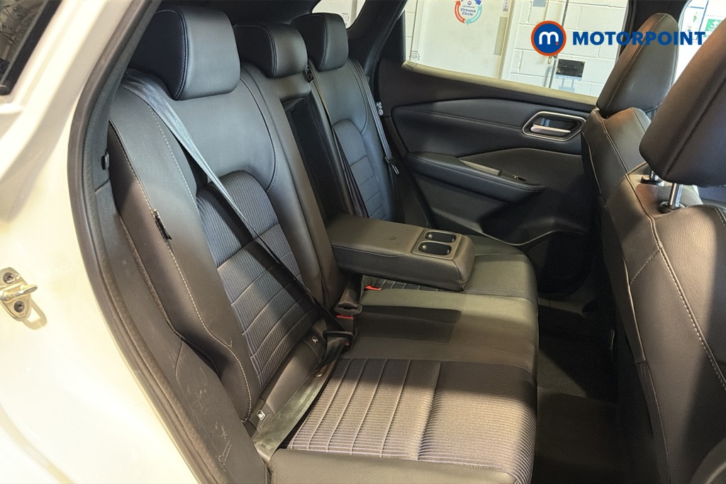 Nissan Qashqai Tekna Automatic Petrol-Electric Hybrid SUV - Stock Number (1668629) - 26th supplementary image