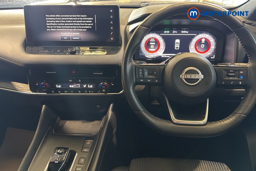 Nissan Qashqai Tekna Automatic Petrol-Electric Hybrid SUV - Stock Number (1668629) - 1st supplementary image