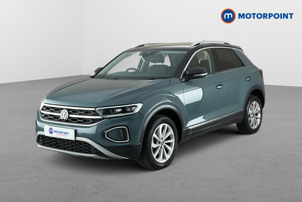Volkswagen T-Roc Style Manual Petrol SUV - Stock Number (1670131) - Passenger side front corner