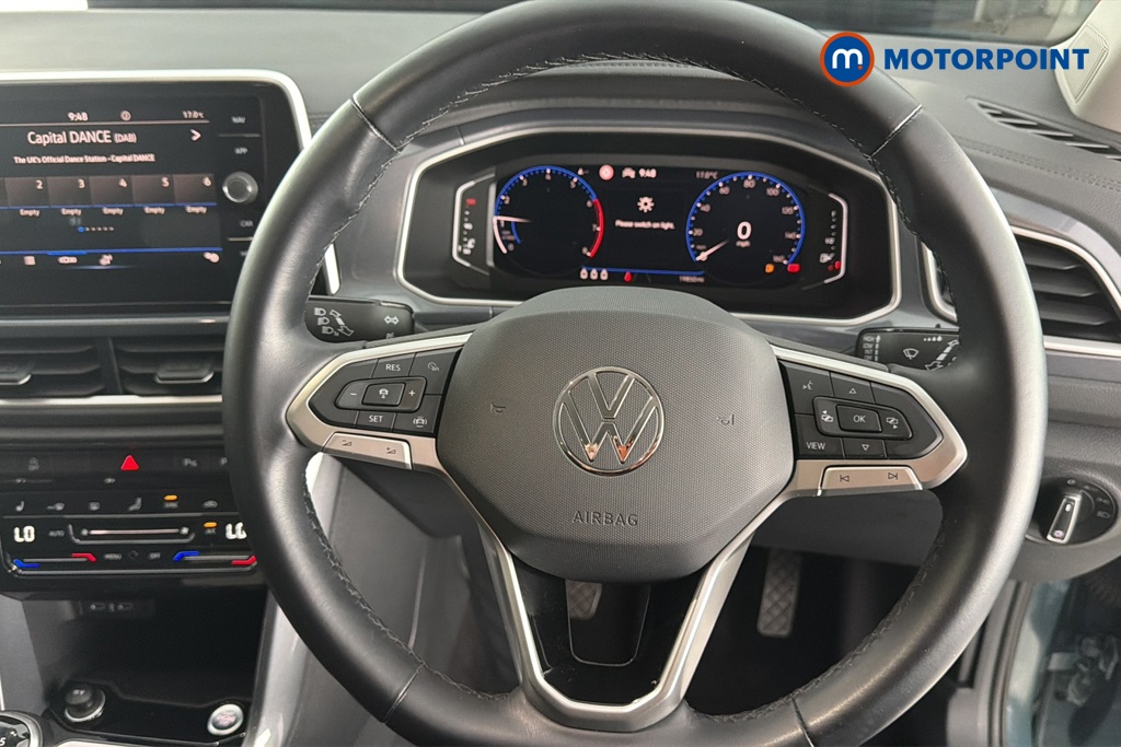 Volkswagen T-Roc Style Manual Petrol SUV - Stock Number (1670131) - 2nd supplementary image