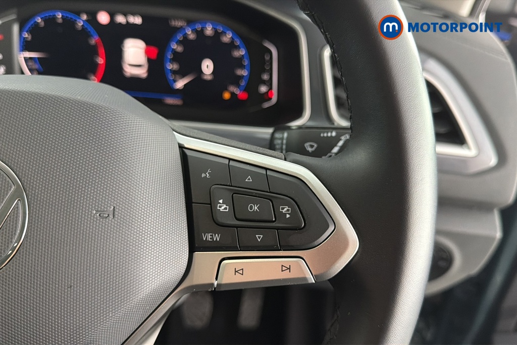 Volkswagen T-Roc Style Manual Petrol SUV - Stock Number (1670131) - 3rd supplementary image