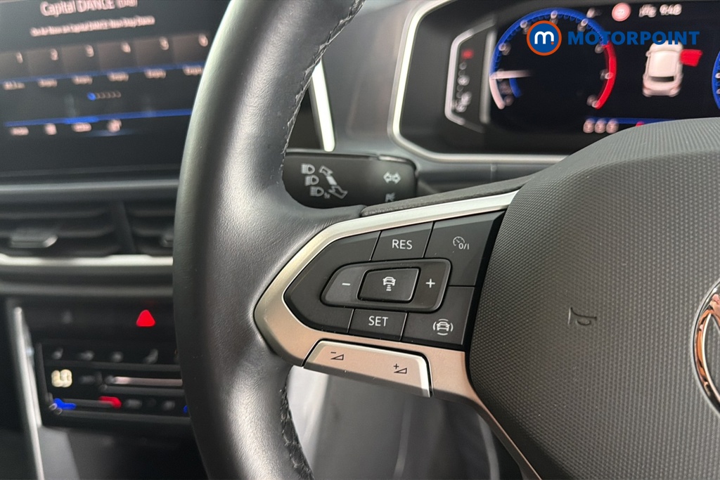 Volkswagen T-Roc Style Manual Petrol SUV - Stock Number (1670131) - 4th supplementary image