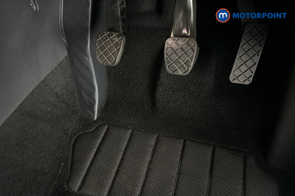 Volkswagen T-Roc Style Manual Petrol SUV - Stock Number (1670131) - 24th supplementary image