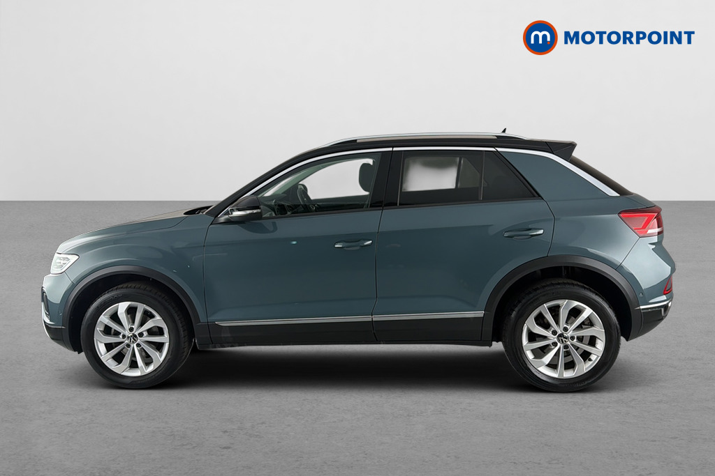 Volkswagen T-Roc Style Manual Petrol SUV - Stock Number (1670131) - Drivers side