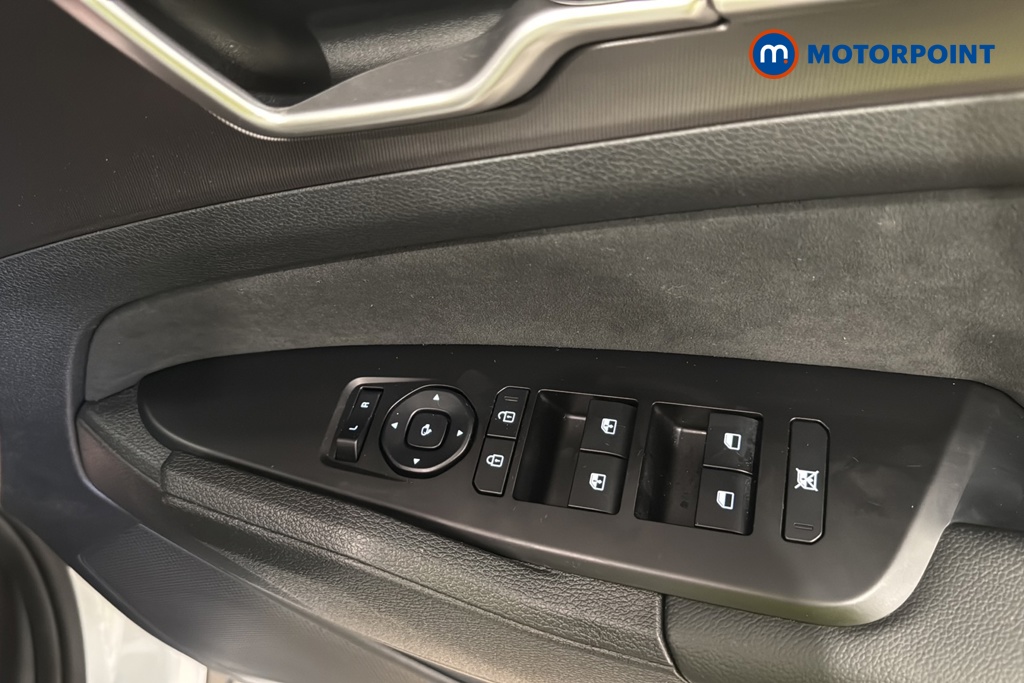 KIA Sportage Gt-Line Automatic Petrol-Electric Hybrid SUV - Stock Number (1670286) - 19th supplementary image