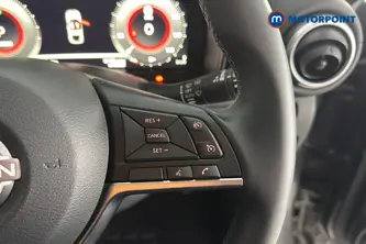 Nissan Juke N-Connecta Automatic Petrol-Electric Hybrid SUV - Stock Number (1670344) - 3rd supplementary image