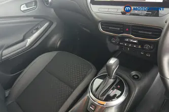 Nissan Juke N-Connecta Automatic Petrol-Electric Hybrid SUV - Stock Number (1670344) - 15th supplementary image