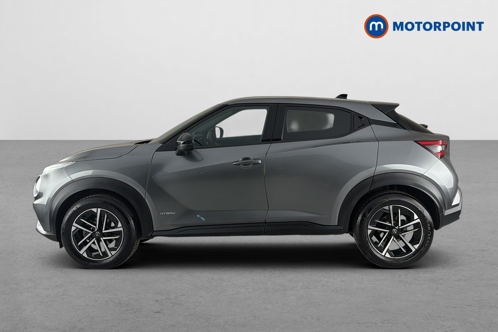 Nissan Juke N-Connecta Automatic Petrol-Electric Hybrid SUV - Stock Number (1670344) - Drivers side