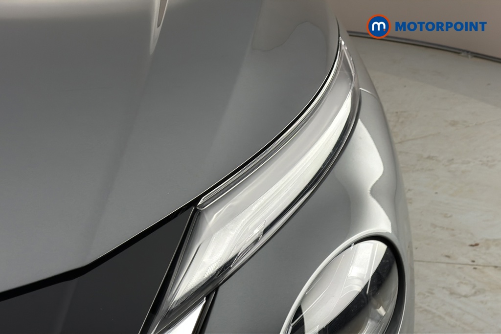 Nissan Juke N-Connecta Automatic Petrol-Electric Hybrid SUV - Stock Number (1670344) - 42nd supplementary image