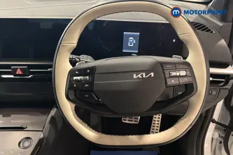 KIA Sportage Gt-Line Automatic Petrol-Electric Hybrid SUV - Stock Number (1670354) - 2nd supplementary image