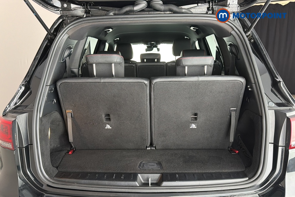 Mercedes-Benz GLB Amg Line Automatic Petrol SUV - Stock Number (1670878) - 30th supplementary image