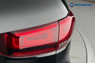 Mercedes-Benz GLB Amg Line Automatic Petrol SUV - Stock Number (1670878) - 36th supplementary image