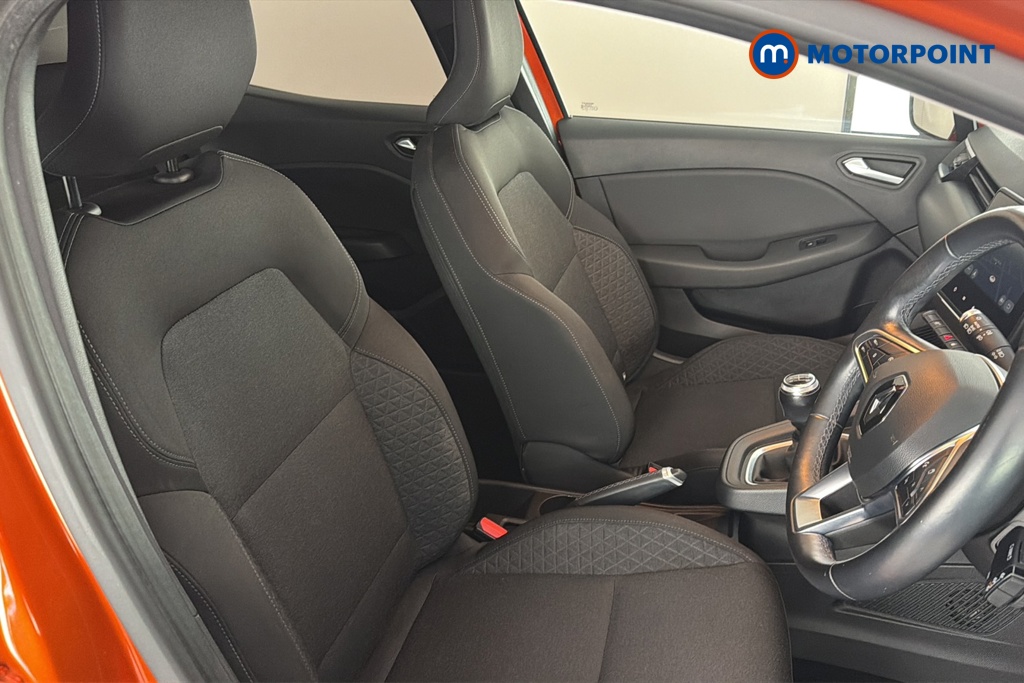 Renault Clio Iconic Manual Petrol Hatchback - Stock Number (1671215) - 22nd supplementary image