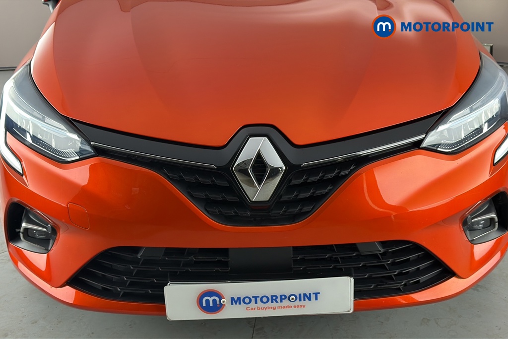 Renault Clio Iconic Manual Petrol Hatchback - Stock Number (1671215) - 43rd supplementary image