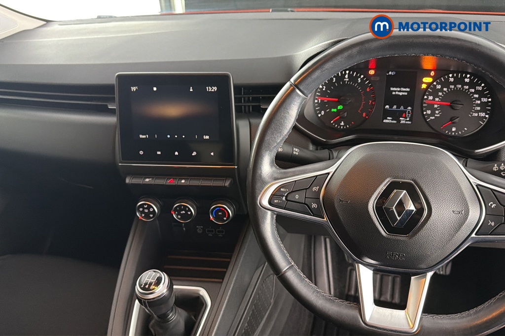 Renault Clio Iconic Manual Petrol Hatchback - Stock Number (1671215) - 1st supplementary image