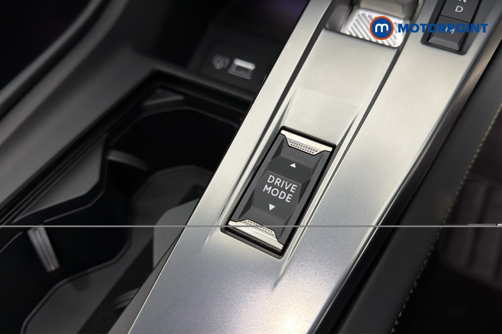 Peugeot 308 GT Automatic Petrol Hatchback - Stock Number (1649523) - 16th supplementary image